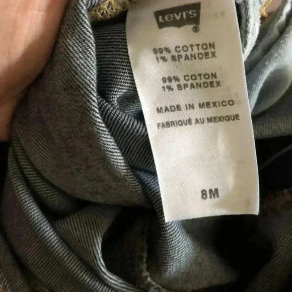 Levi’s  classic relaxed boot cut stretch 550 mom jeans - Picture 4 of 5